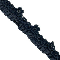 Passamaneria bordata con rouches e fiori, paillettes e perline cod. 202920000 <BR> 7 MT